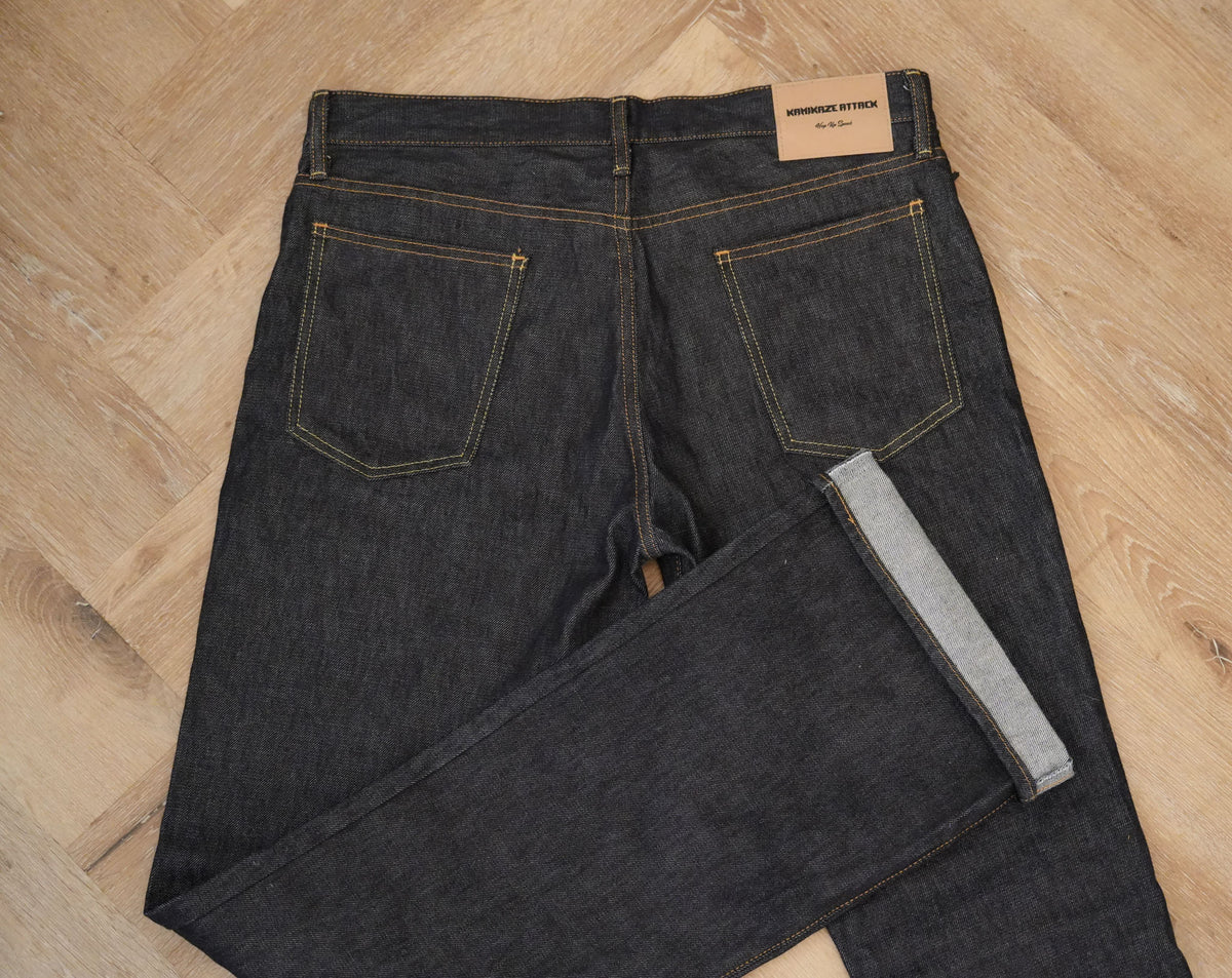 Kamikaze Attack “Boots Zero” 14oz Indigo Bootcut Jeans – One-Wash